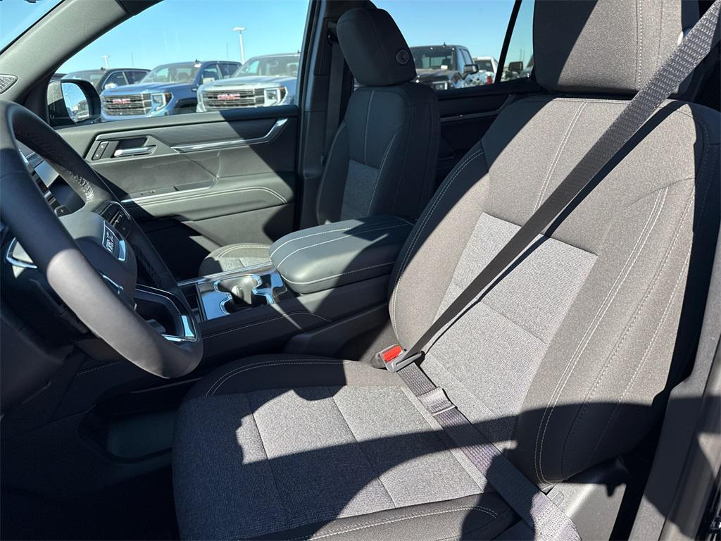 new 2026 GMC Acadia car, priced at $45,605