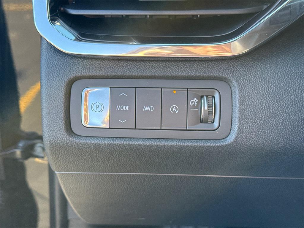 new 2026 GMC Acadia car, priced at $45,605