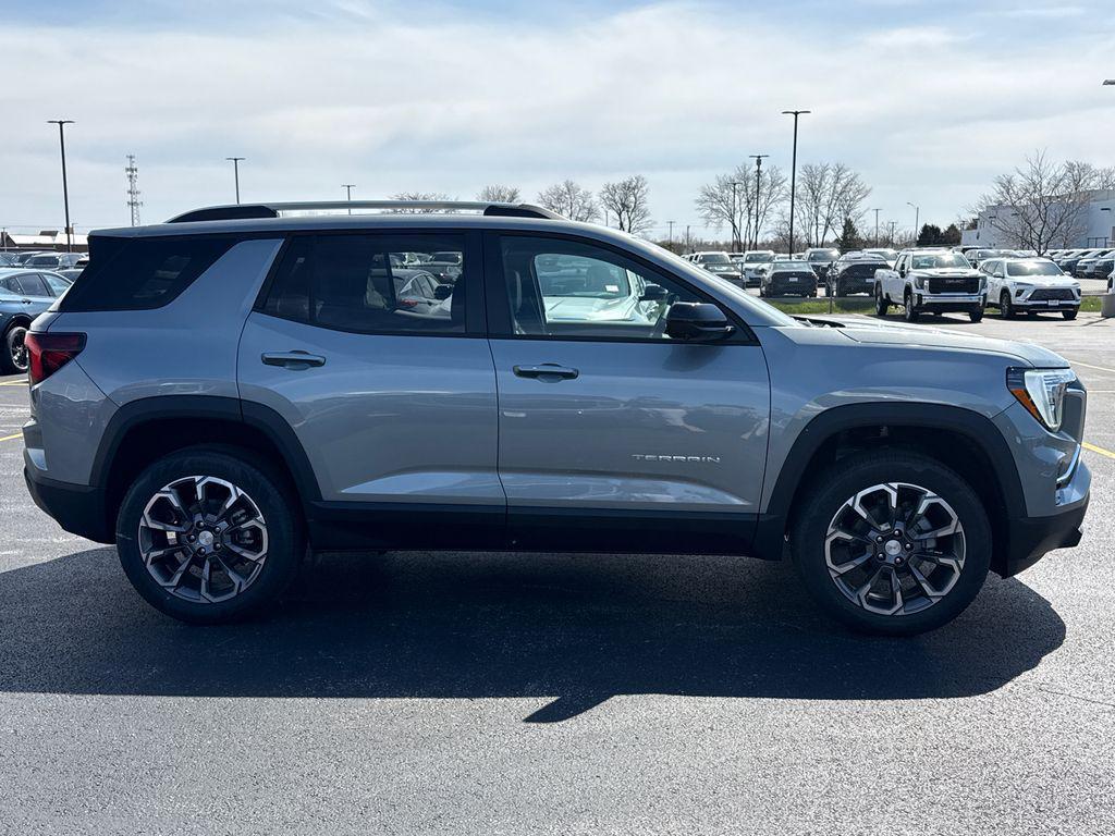 new 2026 GMC Terrain car, priced at $36,978
