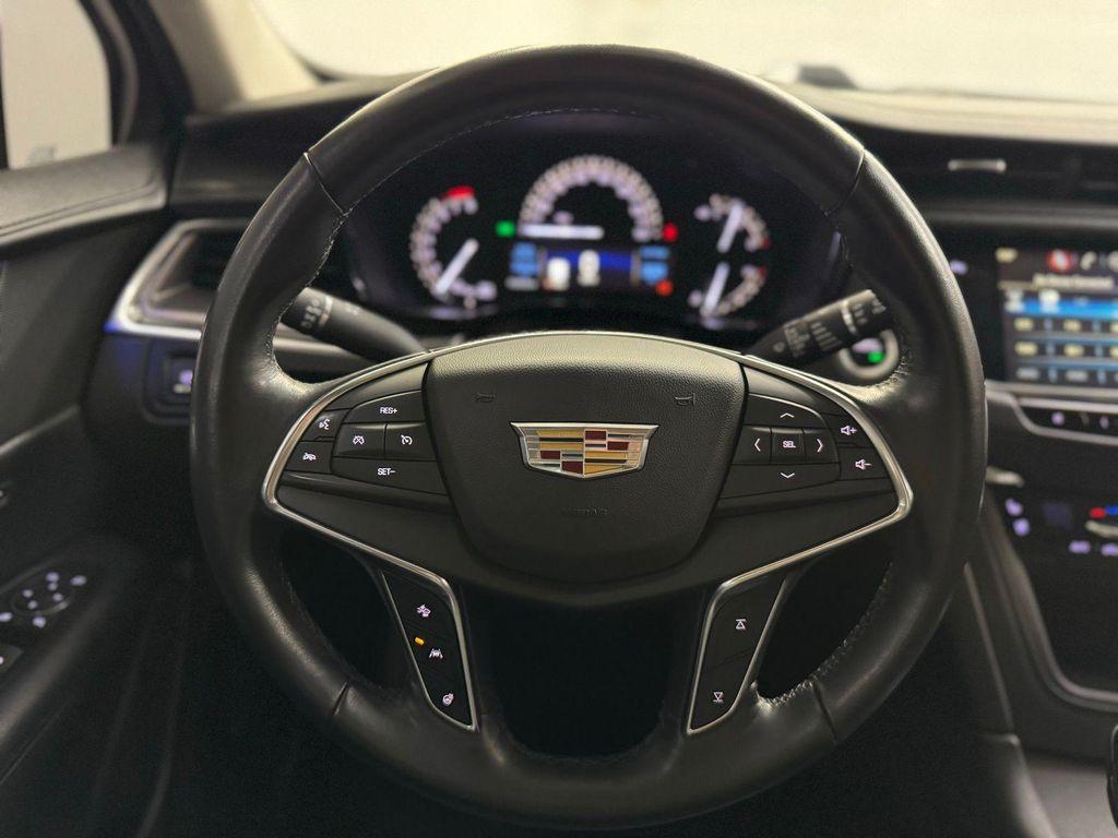 used 2018 Cadillac XT5 car, priced at $22,900