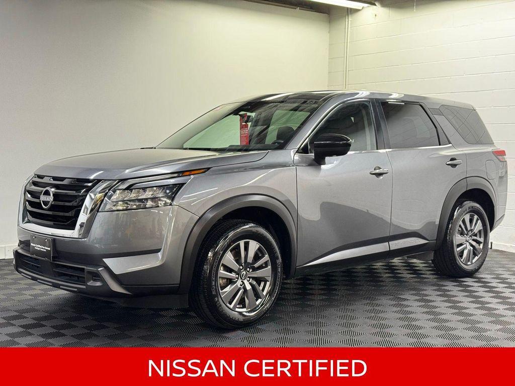 used 2024 Nissan Pathfinder car, priced at $28,900