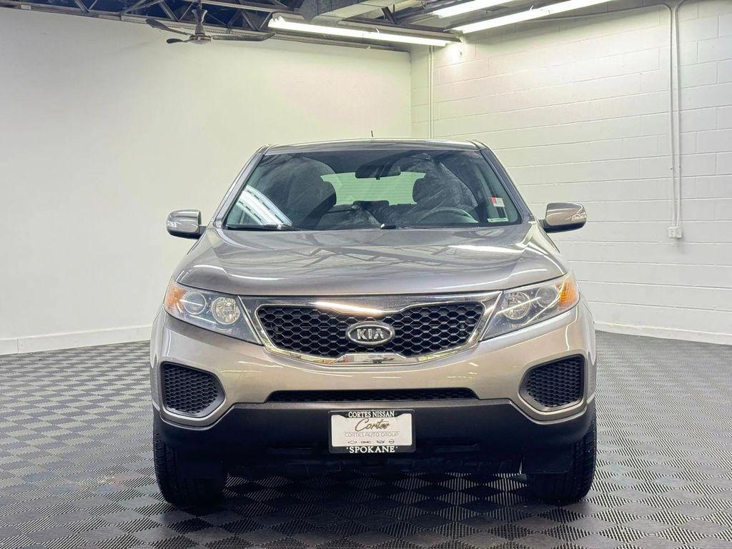 used 2013 Kia Sorento car, priced at $6,900