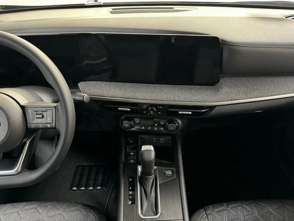 new 2026 Nissan Kicks car, priced at $26,431