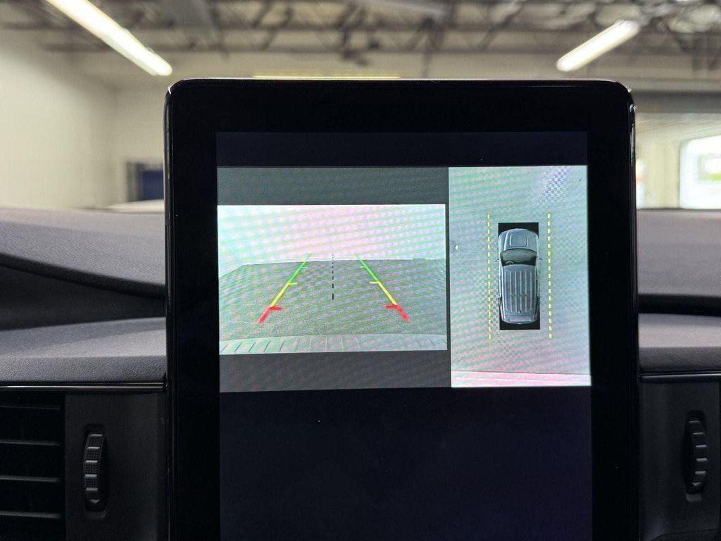 used 2022 Ford Explorer car, priced at $35,000