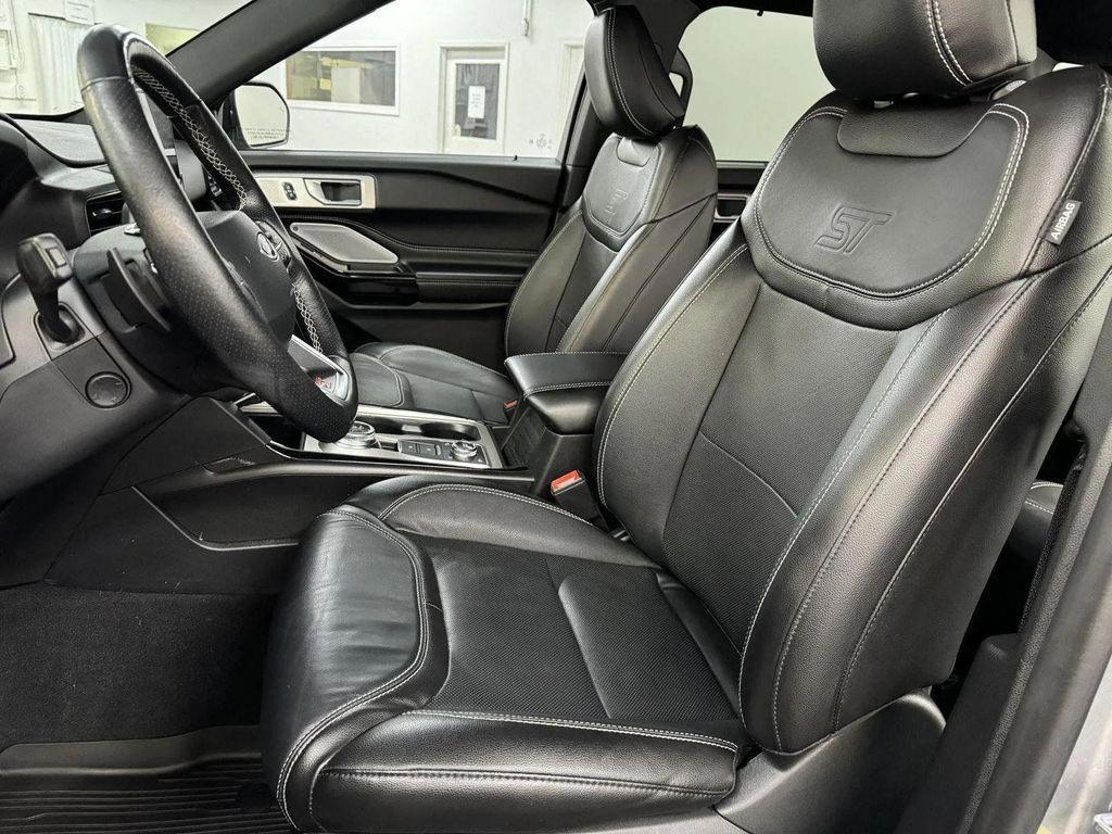 used 2022 Ford Explorer car, priced at $35,000