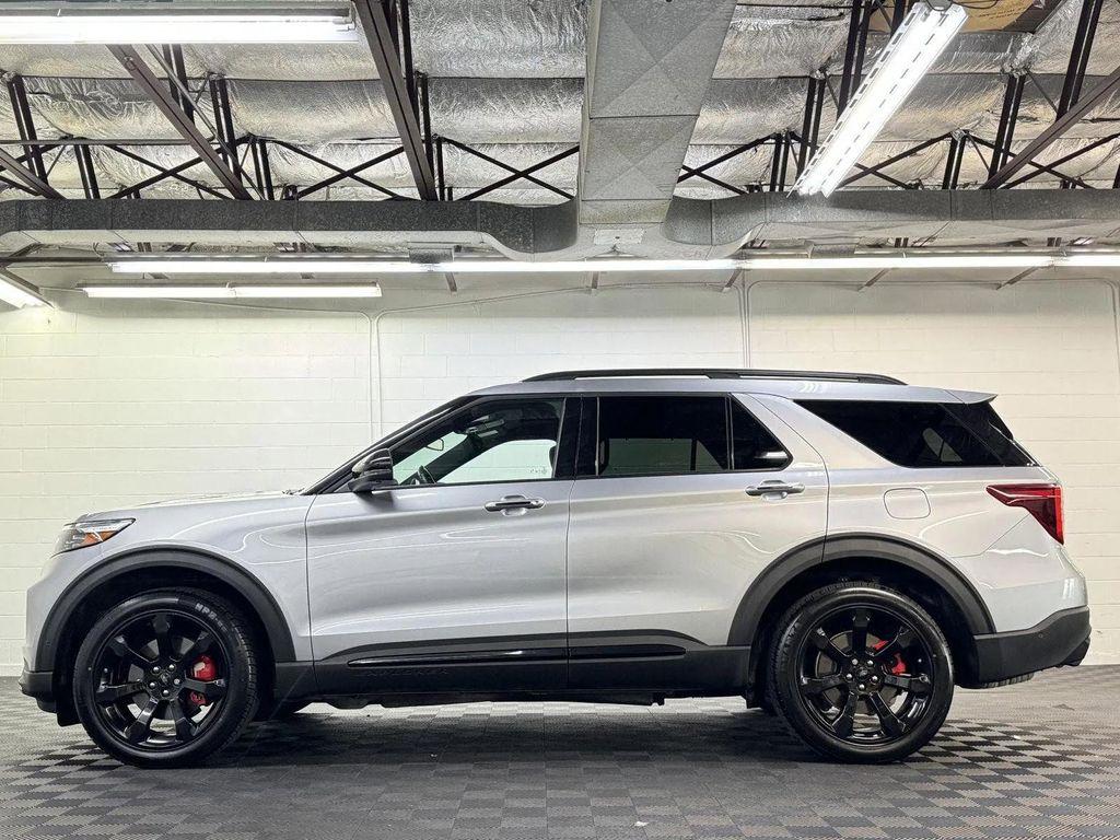 used 2022 Ford Explorer car, priced at $35,000