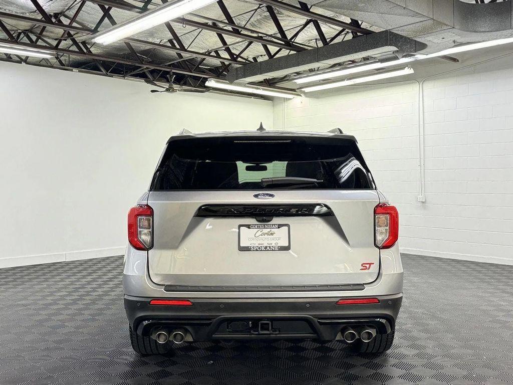 used 2022 Ford Explorer car, priced at $35,000