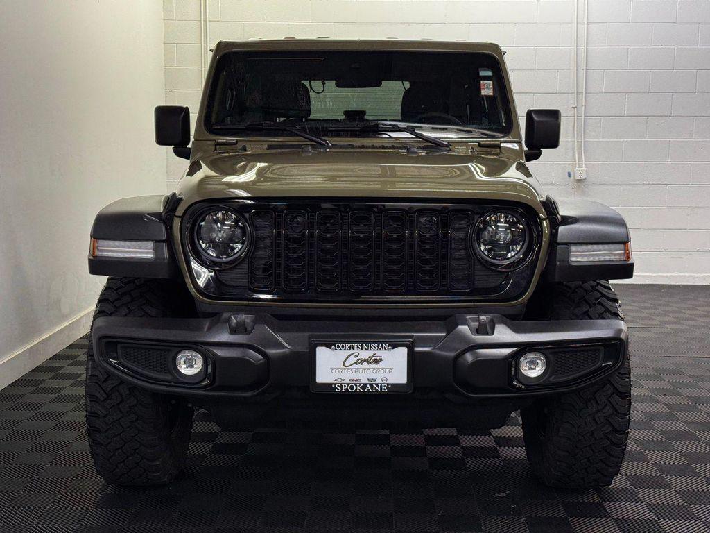 used 2025 Jeep Wrangler car, priced at $34,700