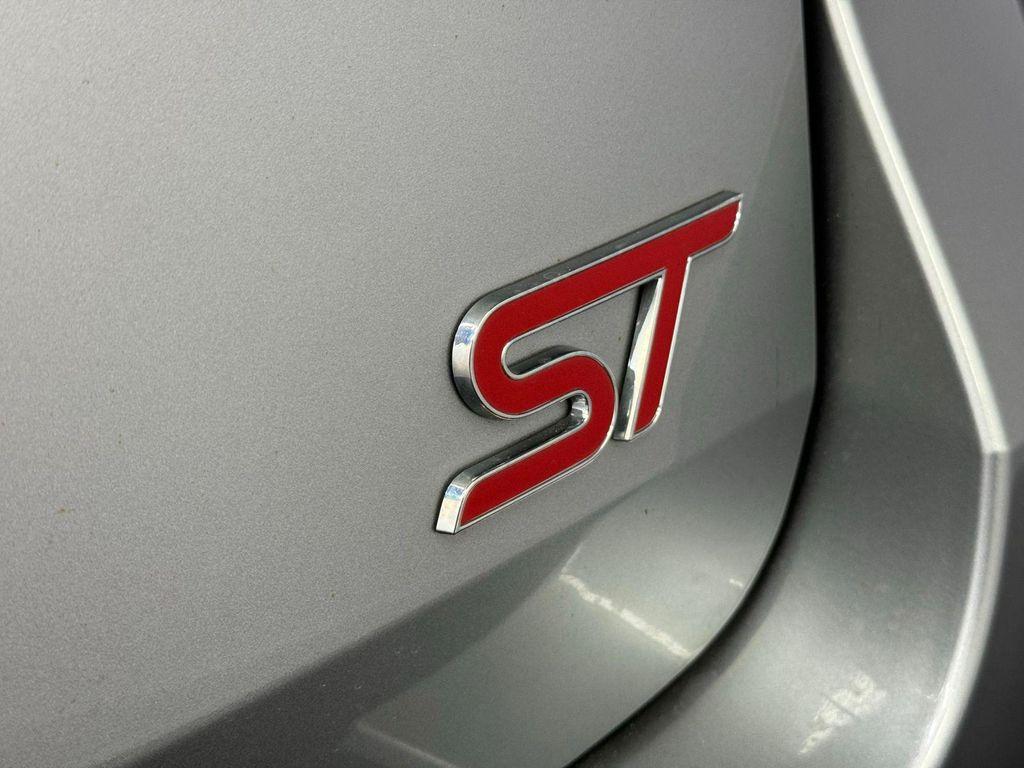 used 2021 Ford Explorer car, priced at $36,895