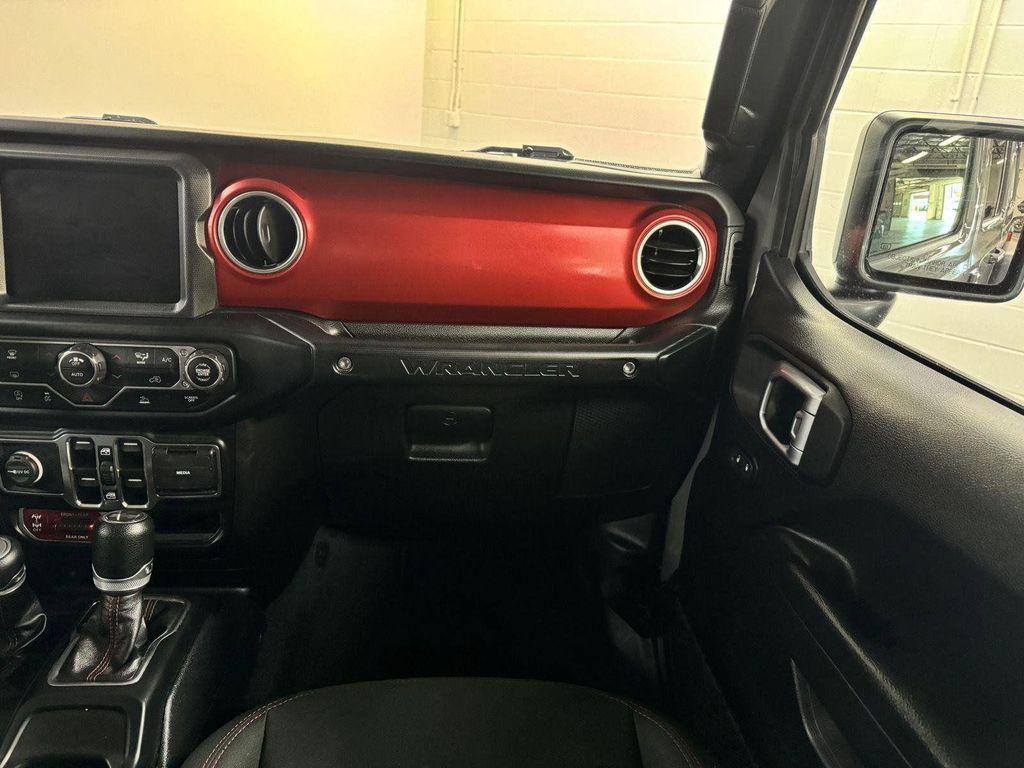 used 2022 Jeep Wrangler Unlimited car, priced at $32,300
