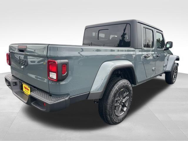 new 2026 Jeep Gladiator car, priced at $45,670
