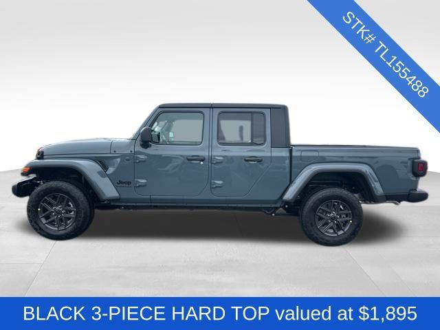 new 2026 Jeep Gladiator car, priced at $45,670