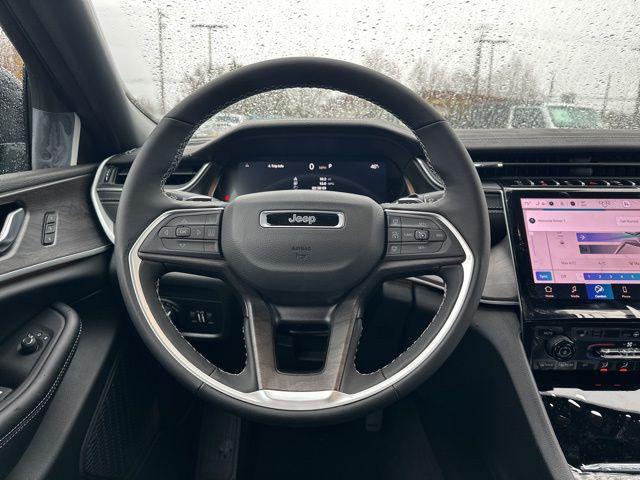 new 2025 Jeep Grand Cherokee L car, priced at $45,500