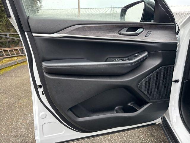 used 2023 Jeep Grand Cherokee car, priced at $25,500