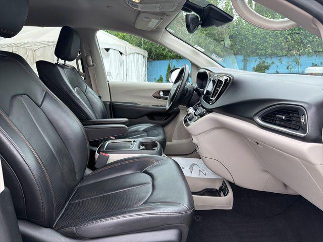 used 2017 Chrysler Pacifica car, priced at $14,150