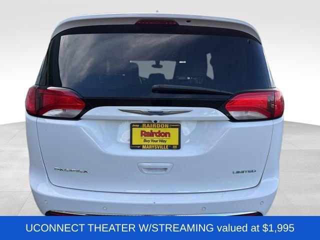 used 2018 Chrysler Pacifica car, priced at $13,500