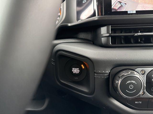 new 2026 Jeep Gladiator car, priced at $52,500