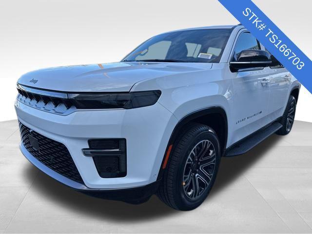 new 2026 Jeep Grand Wagoneer L car, priced at $76,350