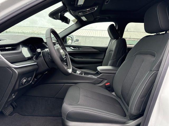 new 2026 Jeep Grand Cherokee L car, priced at $35,200