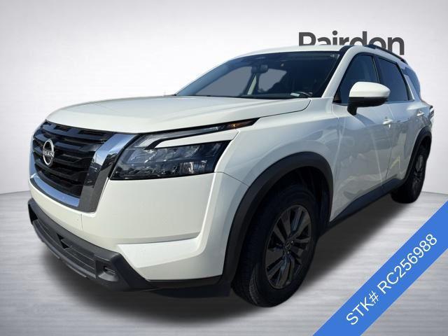 used 2024 Nissan Pathfinder car, priced at $26,200
