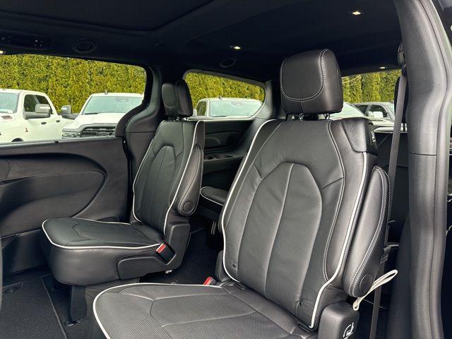 new 2026 Chrysler Pacifica car