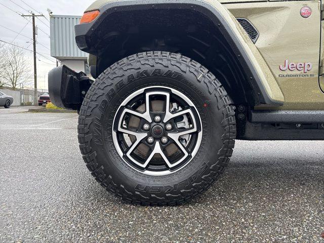 new 2026 Jeep Gladiator car, priced at $59,620