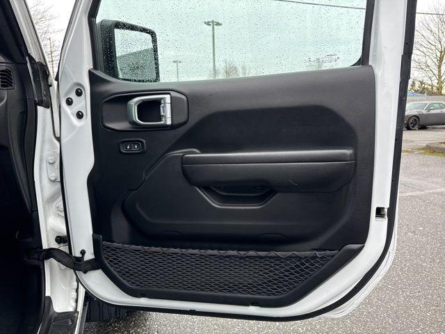 used 2021 Jeep Gladiator car, priced at $29,000