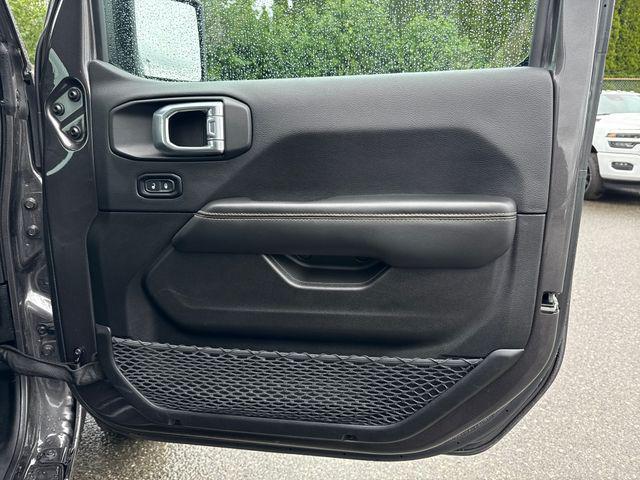 used 2025 Jeep Wrangler car, priced at $31,950