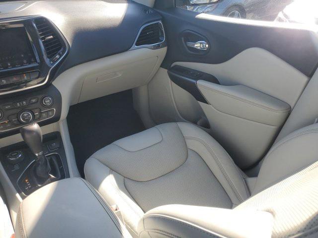 used 2020 Jeep Cherokee car, priced at $18,499