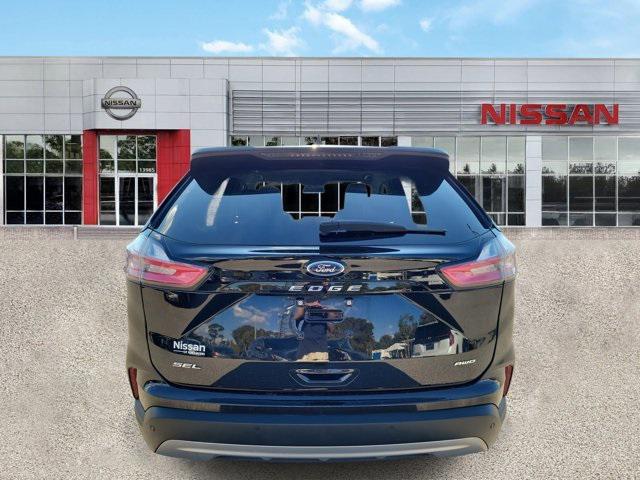 used 2024 Ford Edge car, priced at $17,999