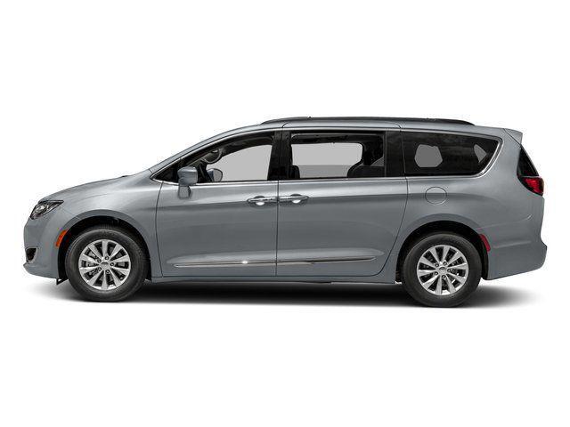 used 2017 Chrysler Pacifica car, priced at $15,897