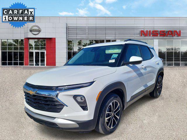 used 2025 Chevrolet TrailBlazer car, priced at $22,399