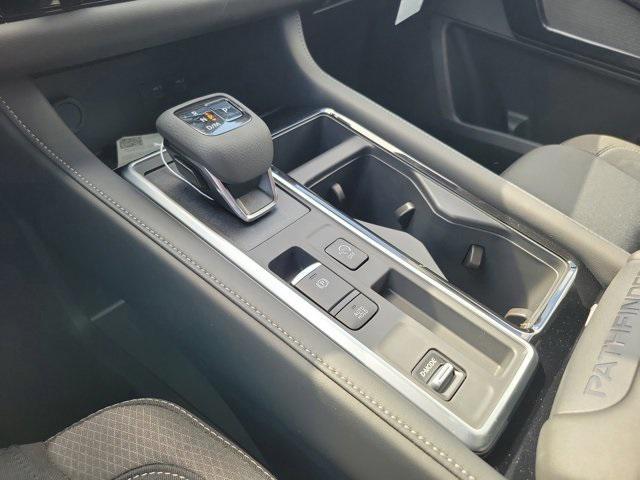 new 2025 Nissan Pathfinder car, priced at $31,564