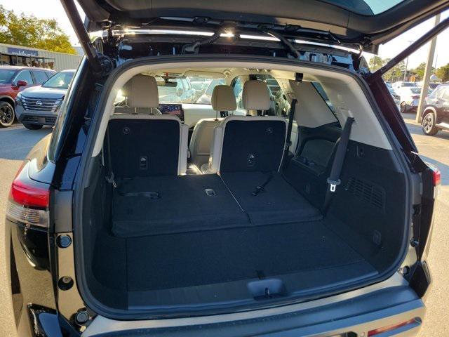 new 2026 Nissan Pathfinder car, priced at $43,422