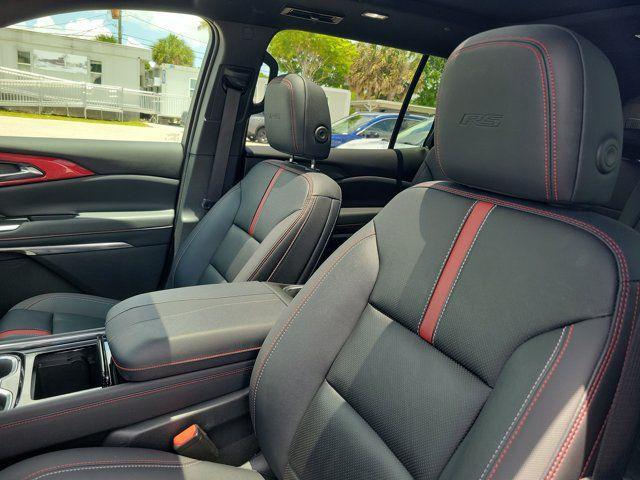 used 2024 Chevrolet Traverse car, priced at $52,872