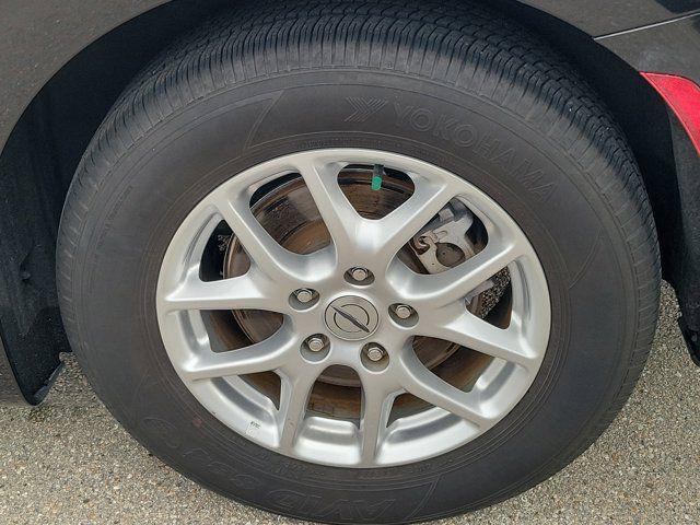 used 2023 Chrysler Pacifica car, priced at $26,297