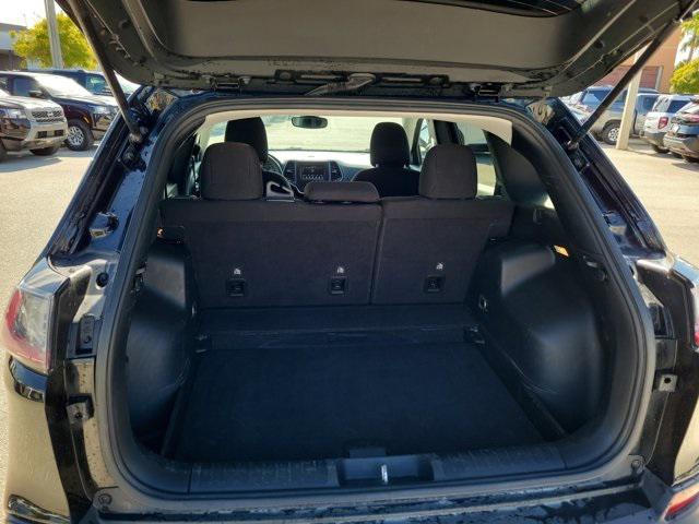 used 2021 Jeep Cherokee car, priced at $8,999