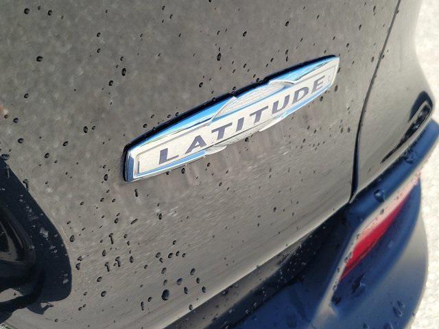 used 2021 Jeep Cherokee car, priced at $8,999