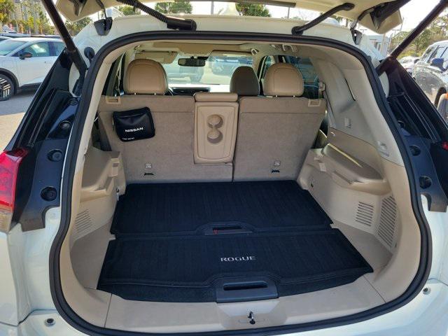 used 2020 Nissan Rogue car, priced at $14,999