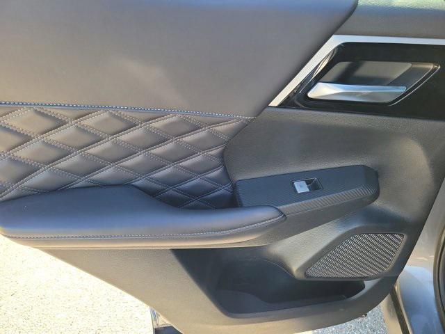 used 2023 Mitsubishi Outlander car, priced at $17,999