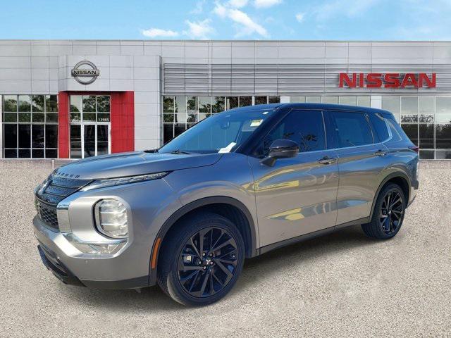 used 2023 Mitsubishi Outlander car, priced at $17,999