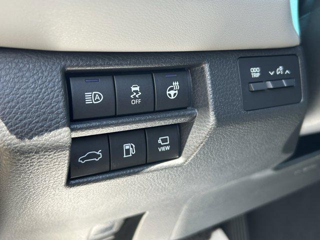used 2022 Toyota Avalon Hybrid car, priced at $31,175