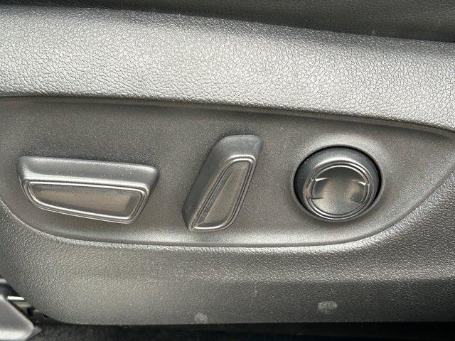 used 2023 Toyota Highlander car, priced at $41,995