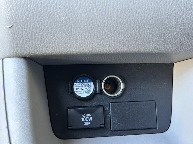 used 2015 Toyota Highlander car, priced at $20,485