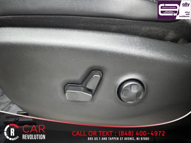 used 2023 Chrysler Pacifica car, priced at $19,500