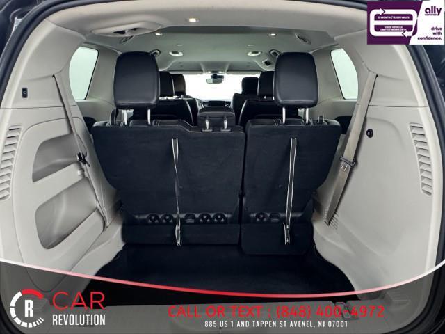 used 2023 Chrysler Pacifica car, priced at $19,500