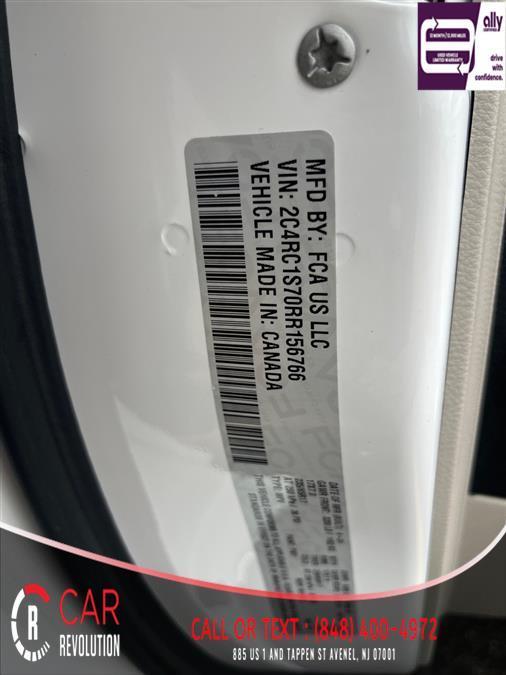 used 2024 Chrysler Pacifica Hybrid car, priced at $25,794