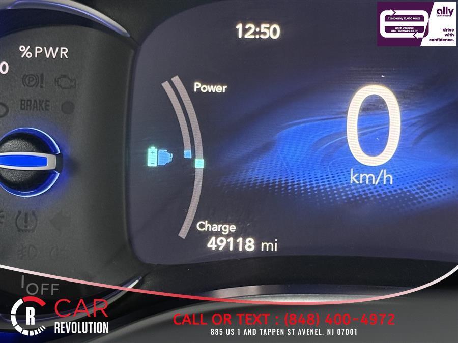 used 2024 Chrysler Pacifica Hybrid car, priced at $28,999