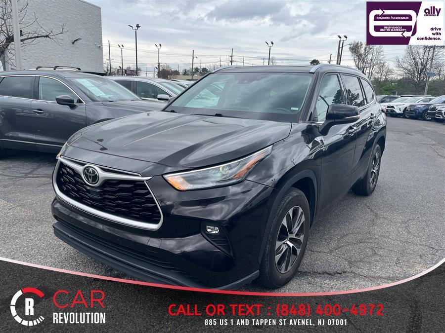 used 2021 Toyota Highlander car, priced at $26,745