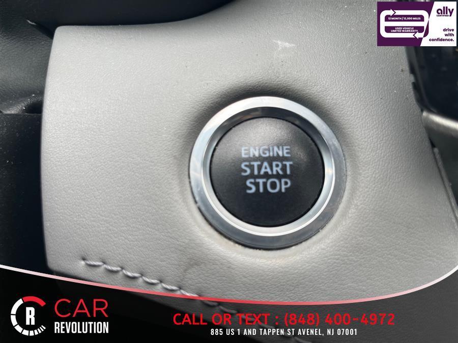 used 2021 Toyota Highlander car, priced at $26,745